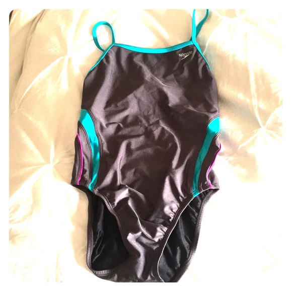 Speedo One Piece - Picture 1 of 4